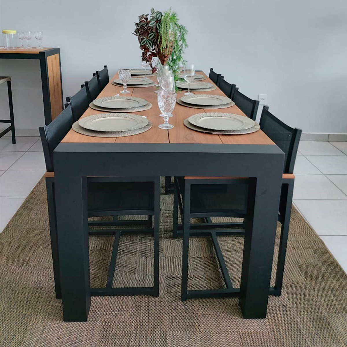 Conjunto de Mesa Retangular com Poltronas Miami