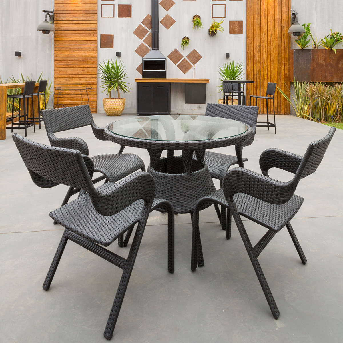 Conjunto de Mesa com Poltronas Iquique